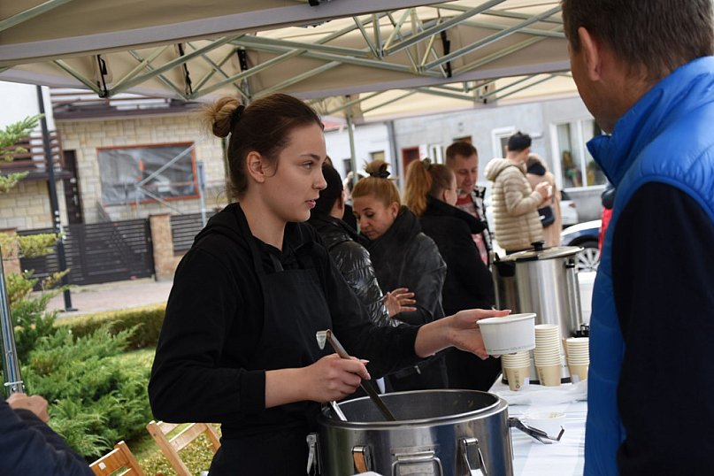 Tort, zupy i nagrody na 10. urodzinach Uzdrowiska Uniejów [ZDJĘCIA]