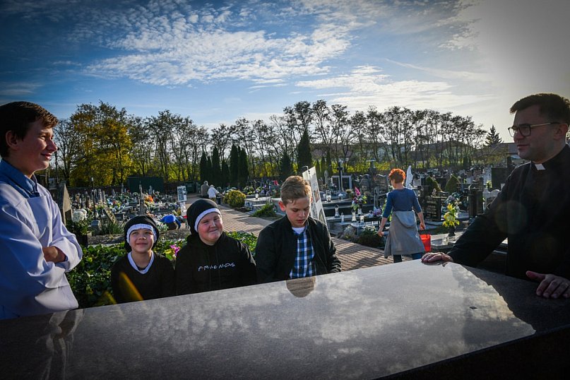 Bal Wszystkich Świętych 2022 w Uniejowie