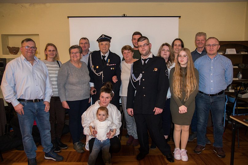  Uniejów. Jan Adamiak szkatułką pamięci