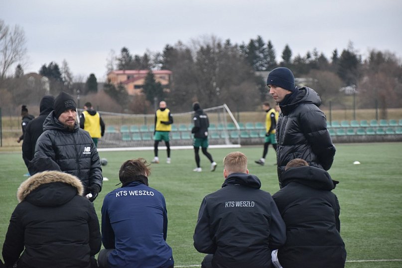 Uniejów. 3:2 wygrali zawodnicy KTS Weszło z Wartą Sieradz w sparingu