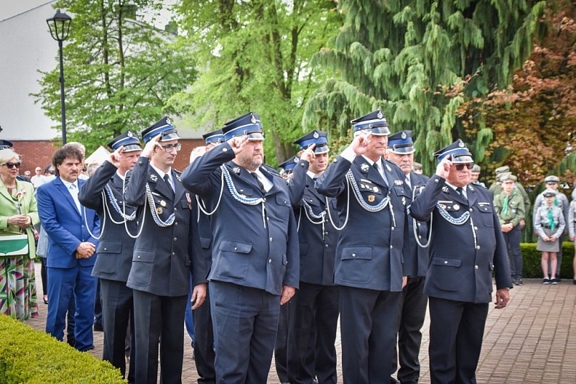 Uniejów uczcił 234. rocznicę Konstytucji 3 Maja [ZDJĘCIA]