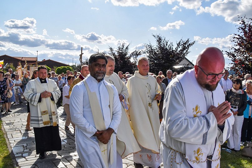 Boże Ciało 2025 przyciągnęło tysiące pielgrzymów i turystów