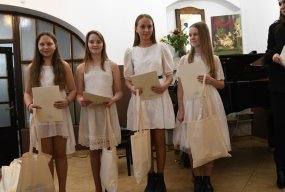 Oni zostali laureatami konkursu w Szkole Muzycznej w Uniejowie[FOTO]-7017