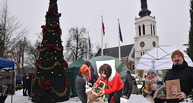 W grudniu w Uniejowie zaplanowano Jarmark Bożonarodzeniowy . Poszukiwani wystawcy-13723