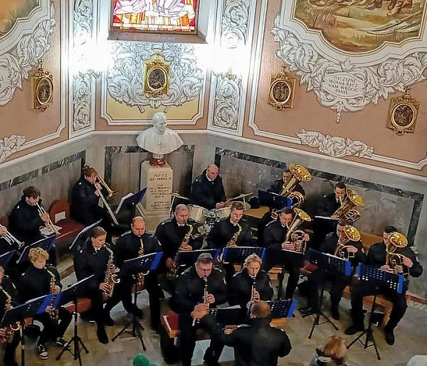 Orkiestra OSP Spycimierz koncertowała świątecznie w Spycimierzu i Wilamowie WIDEO-14306