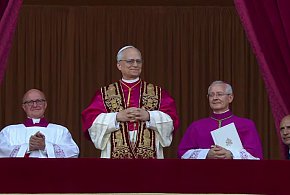 Nowy papież ukazał się światu. Takie przyjął imię!-15535