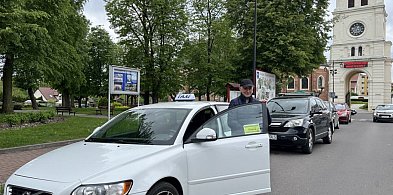 Od maja w Uniejowie działa lokalna taksówka Gold Taxi-15557