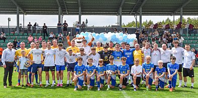 Piłkarski Dzień Dziecka z Uniejowską Akademią Futbolu. Kto zagrał na boisku?-15762