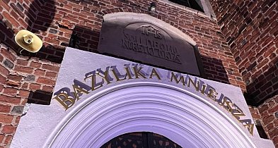 Uniejowska kolegiata została bazyliką mniejszą. We wtorek uroczysta msza-15856