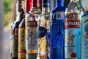 Piwo i wódka znikną ze stacji paliw? Ten pomysł znów jest na stole-16040