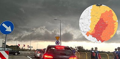 Ostrzeżenia dla powiatu poddębickiego. Możliwe intensywne opady deszczu i burze-16173
