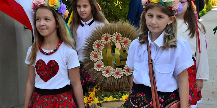 Dożynki gminne w Rożniatowie Kolonii – święto plonów już 6 września