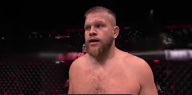 Delija wygrywa z Tyburą na gali UFC w Paryżu. Walka rozstrzygnięta w I rundzie-16784