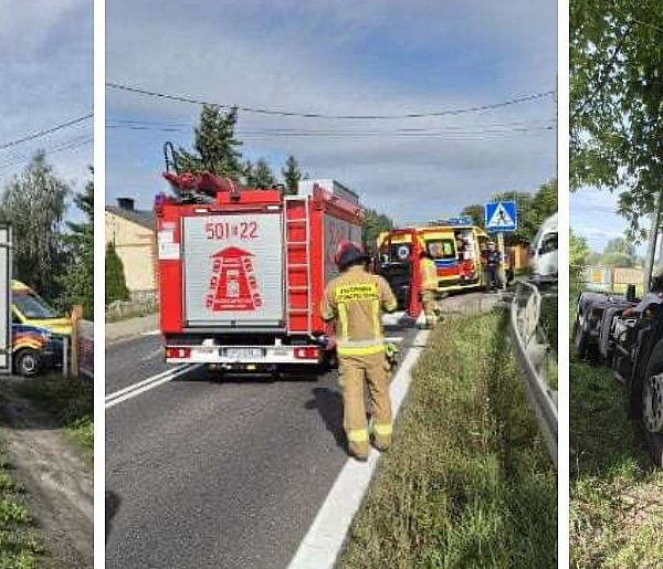 Uniejów. Kolizja trzech pojazdów na ulicy Sienkiewicza-16880