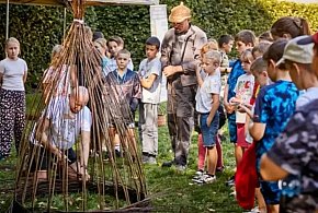 Plecionkarze zapraszają na warsztaty i plener. Powstaną dzieła na Rynku