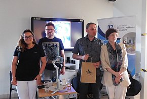 „Klub seryjnych morderców”  zagościł w uniejowskiej bibliotece