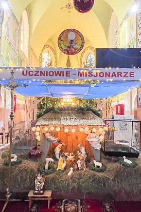 Jak wyglądają szopki betlejemskie w kościołach gminy Uniejów-2466