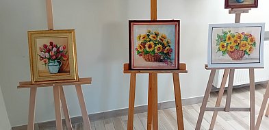 Kwiaty i pejzaże do końca kwietnia na wystawie w Uniejowie
