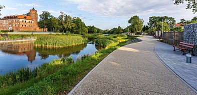 Gmina Uniejów ze wsparciem finansowym! Ponad 330 tysięcy złotych na inwestycje