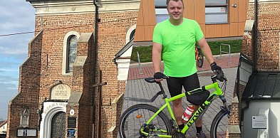 Z Uniejowa do Wilna na dwóch kółkach. Kolejna niezwykła inicjatywa księdza