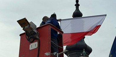 Wywieś flagę państwową. 14 kwietnia przypada 1060. rocznica Chrztu Polski
