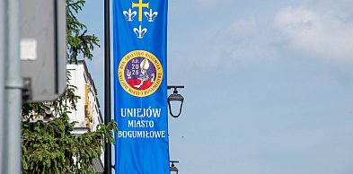 Tort, przysmaki z KGW, koncerty i premiera hymnu Uniejowa. Już w środę