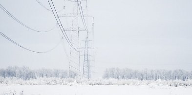 Intensywne opady śniegu pozbawiły prądu mieszkańców-17525