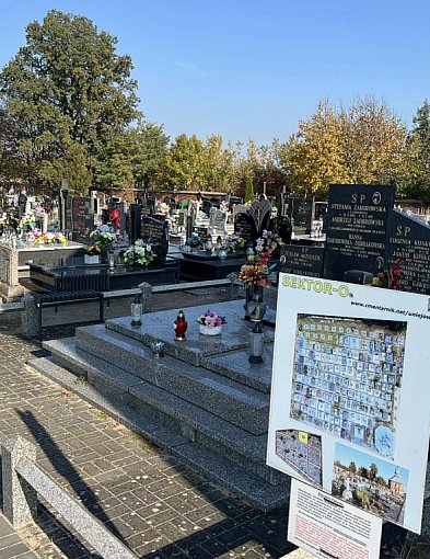 Uniejów. O której msze święte w uroczystość Wszystkich Świętych?-17251