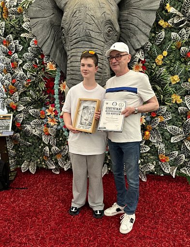 15-letni Wiktor z Certyfikatem Młodego Ambasadora Zoo Borysew
