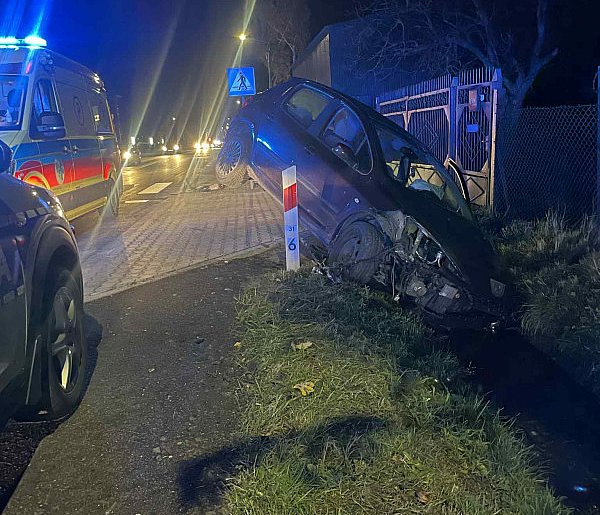 Pijany kierowca spowodował kolizję w Uniejowie-17282