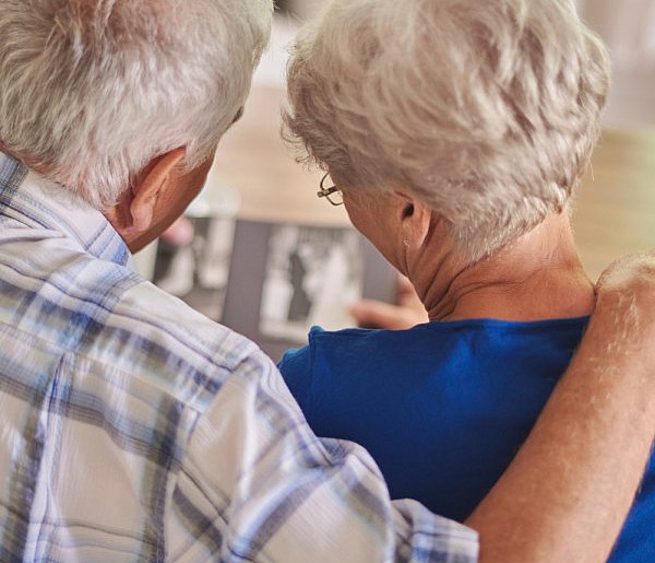 Seniorzy mają powód do radości. Projekt „Godna emerytura” trafił do Sejmu-17292