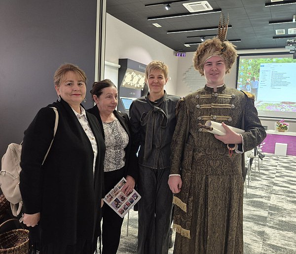 Trzy dni święta tradycji, wiedzy i wspólnoty-17498