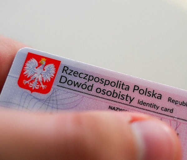 Nie musisz już biec do fotografa. Zdjęcie do dokumentów zrobisz w domu-17741