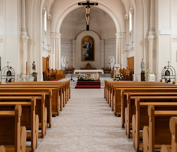 Miliony na Kościół w 2026 roku. Państwo co roku dokłada do duchownych-17851