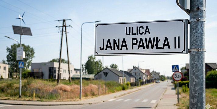 Potrącenie pieszej na przejściu w Uniejowie. Kobieta trafiła do szpitala