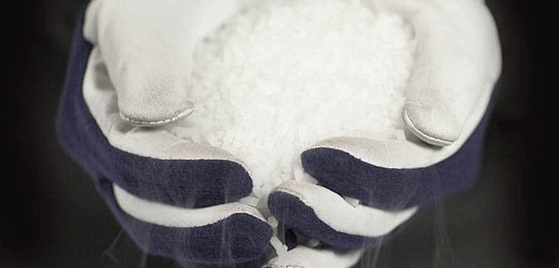 Jak suchy lód zmienia standardy produkcji przemysłowej