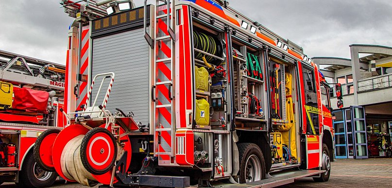 Sklep pożarniczy z wyposażeniem do ochrony osobistej i detekcji gazów