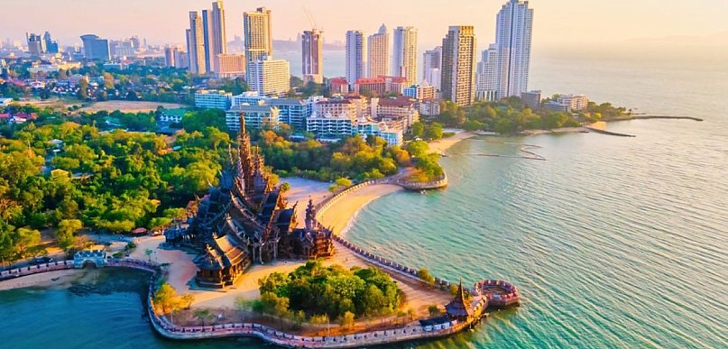 Zanurz się w kulturze Tajlandii – od lokalnego rzemiosła po podwodne królestwa