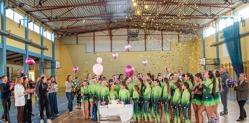 Mażoretki Driady świętowały Dzień Tańca i sukcesy na mistrzostwach