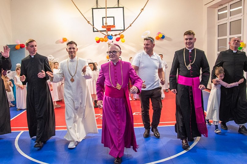 Bal wszystkich świętych w Uniejowie