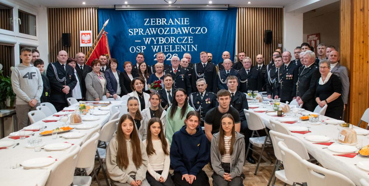 Pół wieku w strażackim mundurze. Bogdan Marciniak przekazuje stery w OSP Wielenin