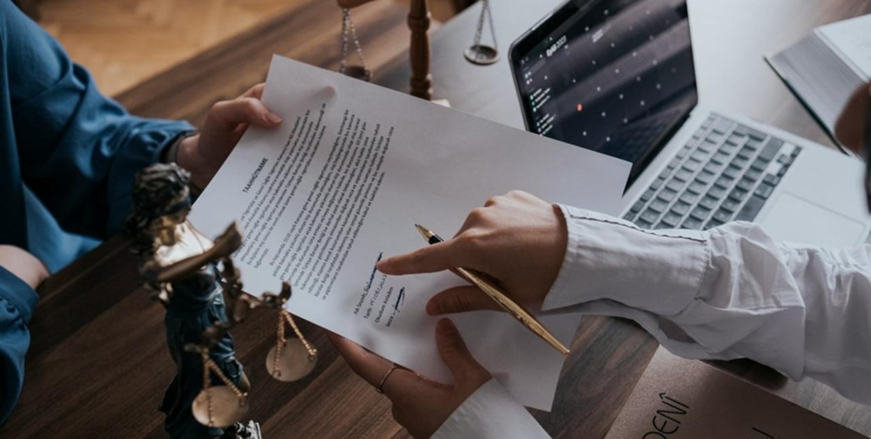 Co każdy przedsiębiorca powinien wiedzieć o umowach z kontrahentami?