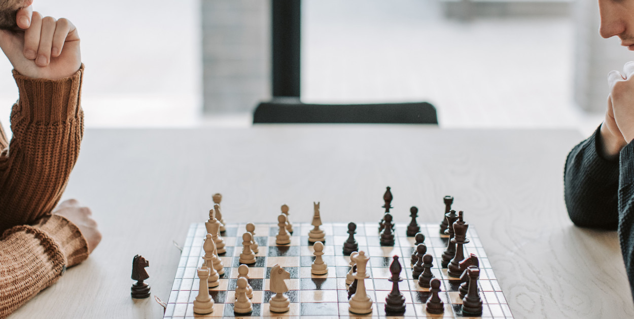 Trwają zapisy na Turniej Szachowy o Puchar Burmistrza Uniejowa. Pula nagród 10 tys