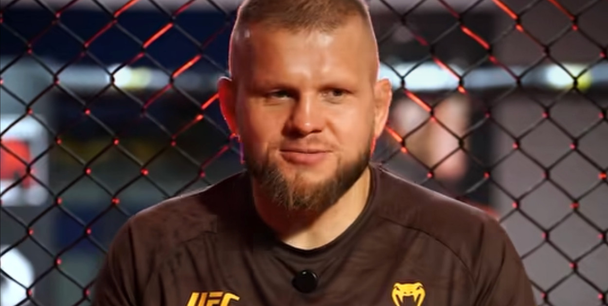 Marcin Tybura w weekend wraca do oktagonu! Polak walczy z Tyrellem Fortune’em