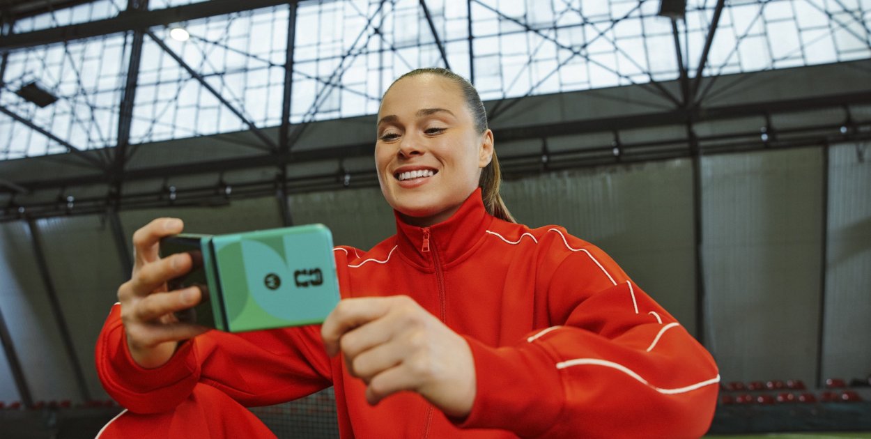 Znana marka zagra z Ewą Pajor. Gwiazda kobiecej piłki ambasadorką producenta smart