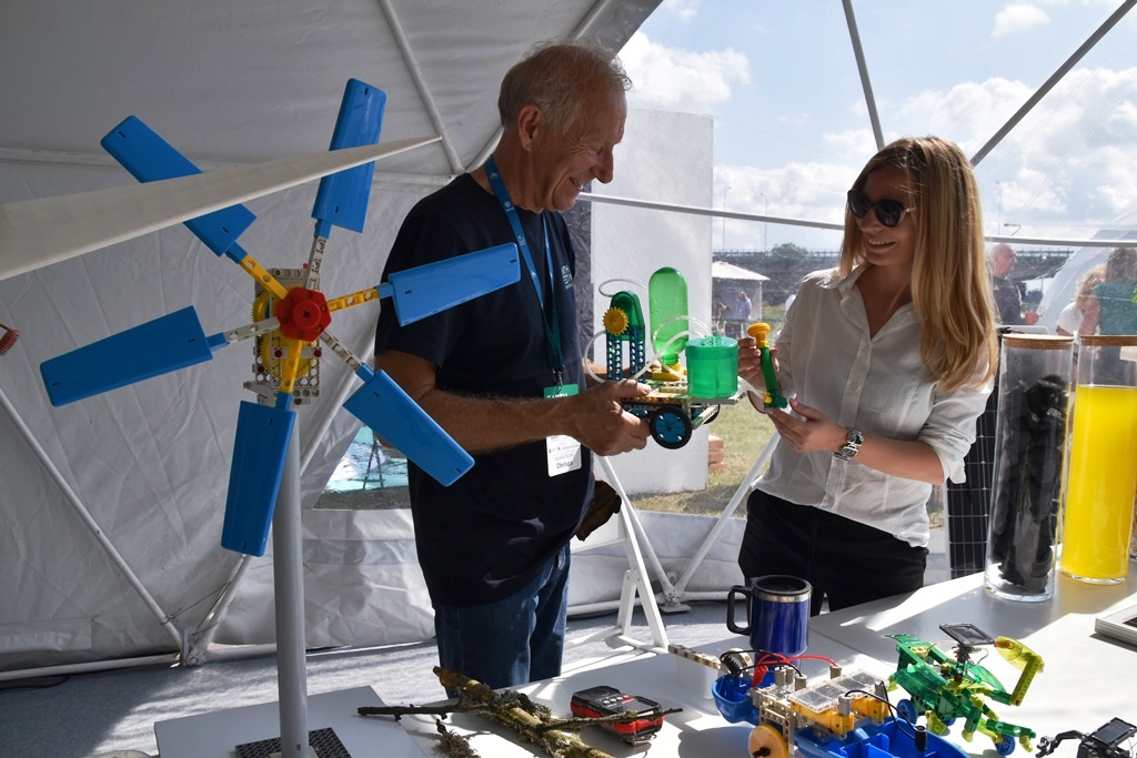 Miasteczko ekologiczne w trakcie Earth Festival Uniejów